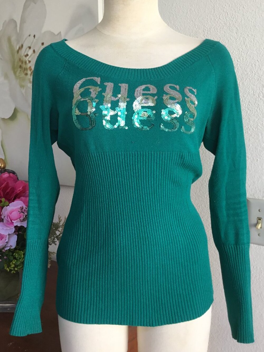 GUESS Embellished Top Pullover Scoop Neckline Long Sleeve Sequined Logo Green M